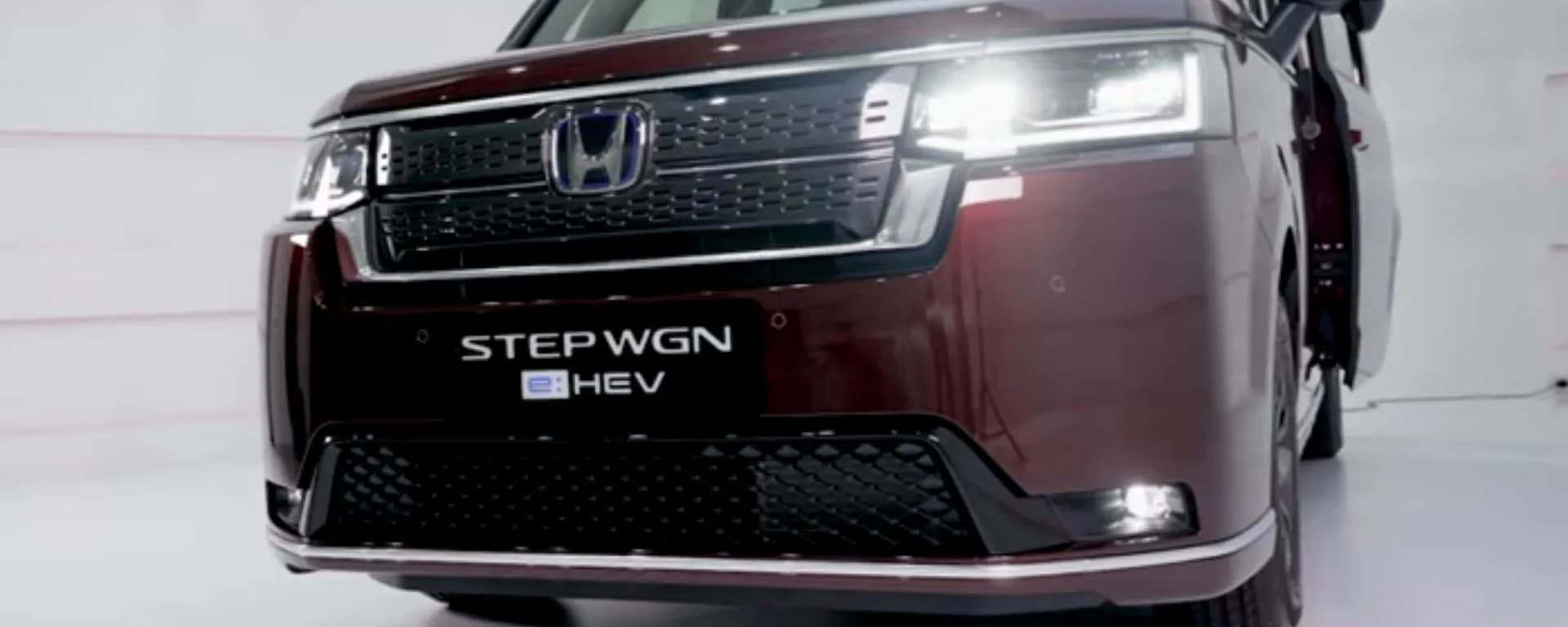 Honda Stepwgn e:HEV