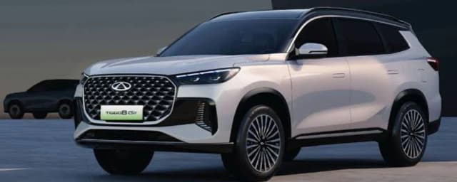 Review Chery Tiggo 8 CSH