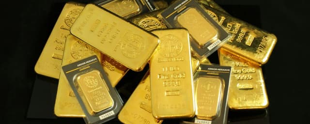 kenapa harga emas naik terus