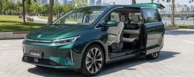 Driving Experience Xpeng X9