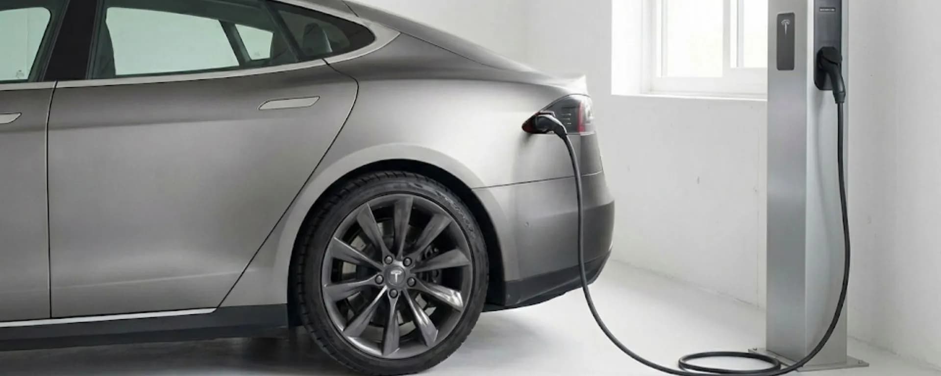 risiko jual sendiri vs ikut program tukar tambah EV