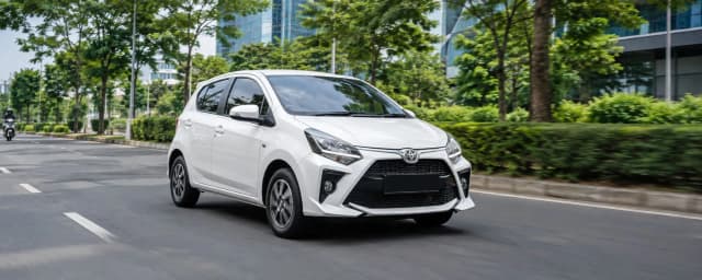 harga mobil agya bekas