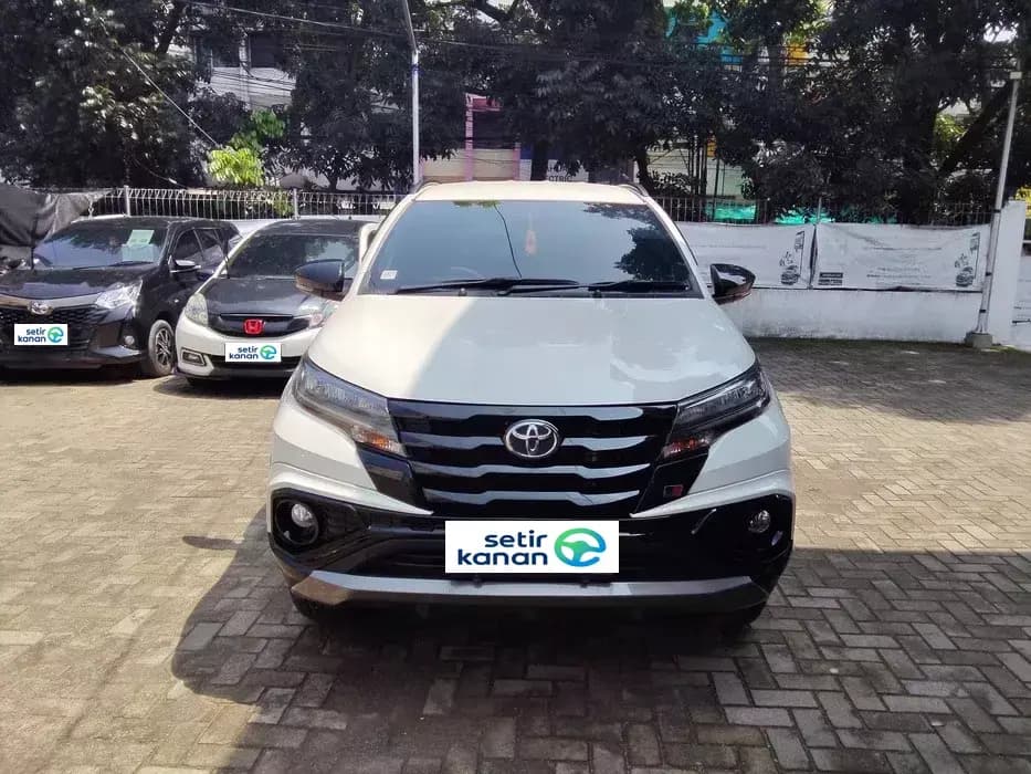 2026 TOYOTA 1.5 S M/T GR SPORT ALL NEW RUSH