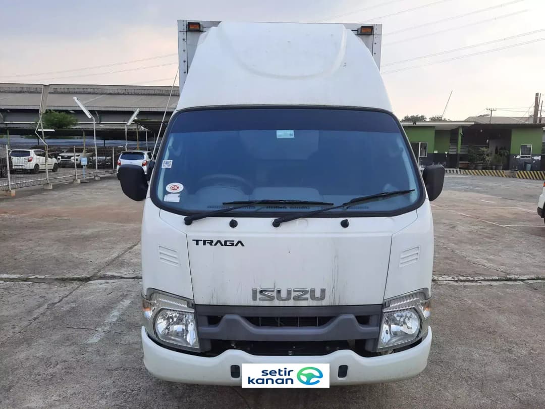 2025 ISUZU BOX ALUM E4 TRAGA