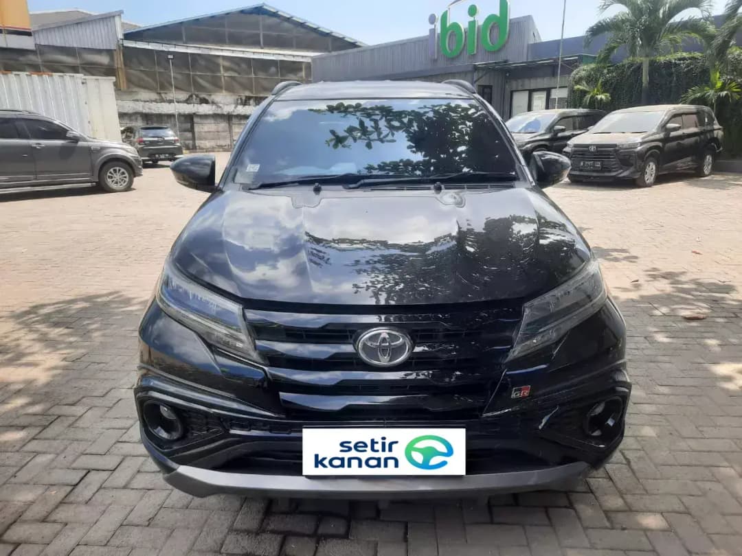 2025 TOYOTA 1.5 S M/T GR SPORT ALL NEW RUSH