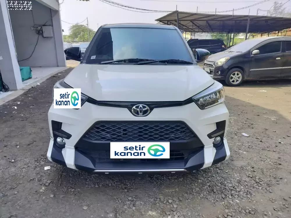 2026 TOYOTA 1.0 GR S CVT TWO TONE RAIZE