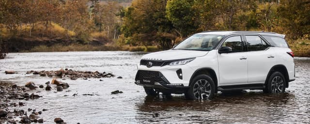 kredit mobil fortuner