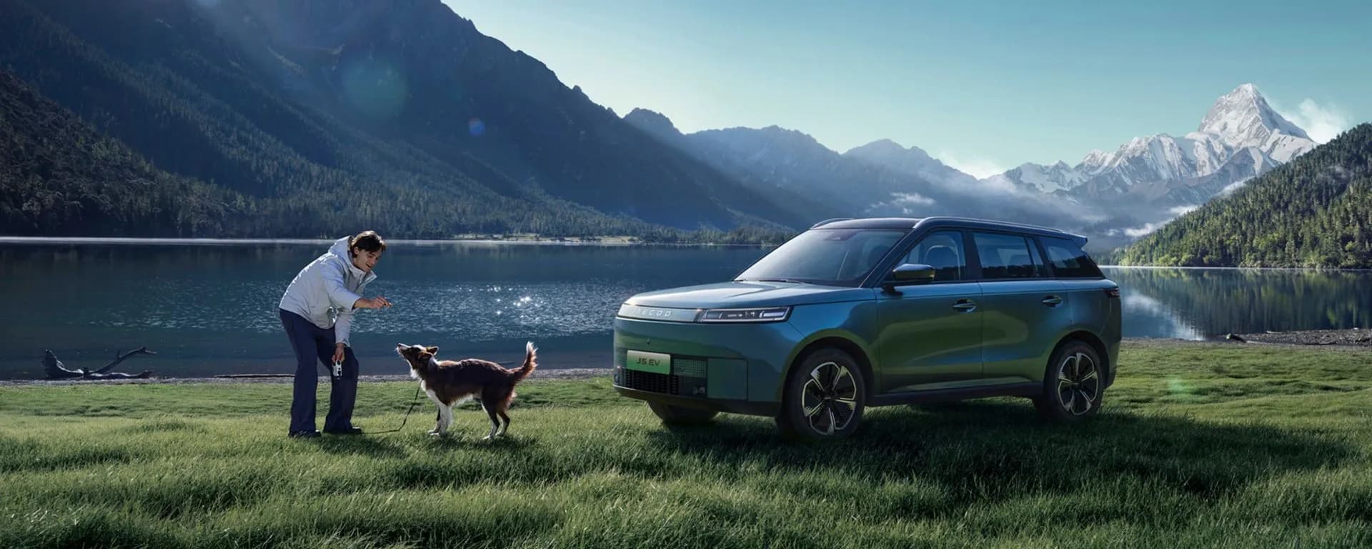 Jaecoo J5 EV Standard vs Premium