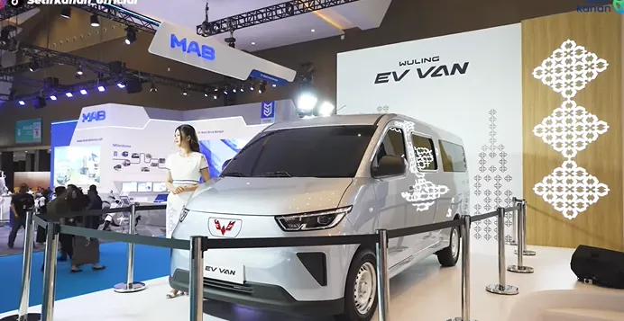 Wuling EV Van