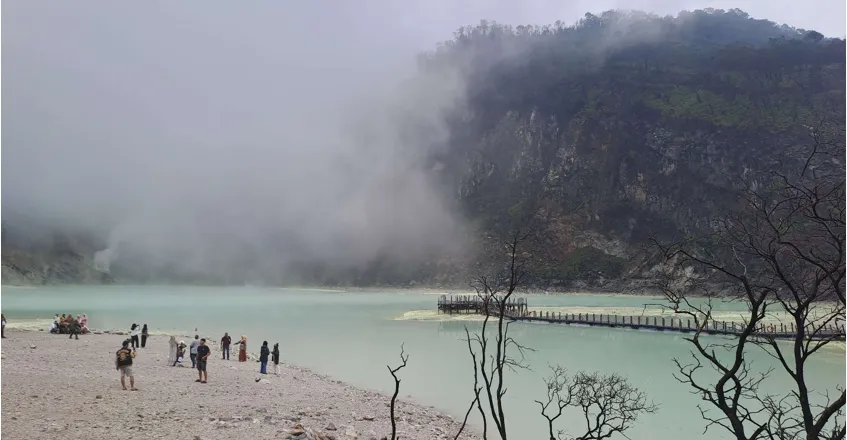 wisata bandung kawah putih ciwidey
