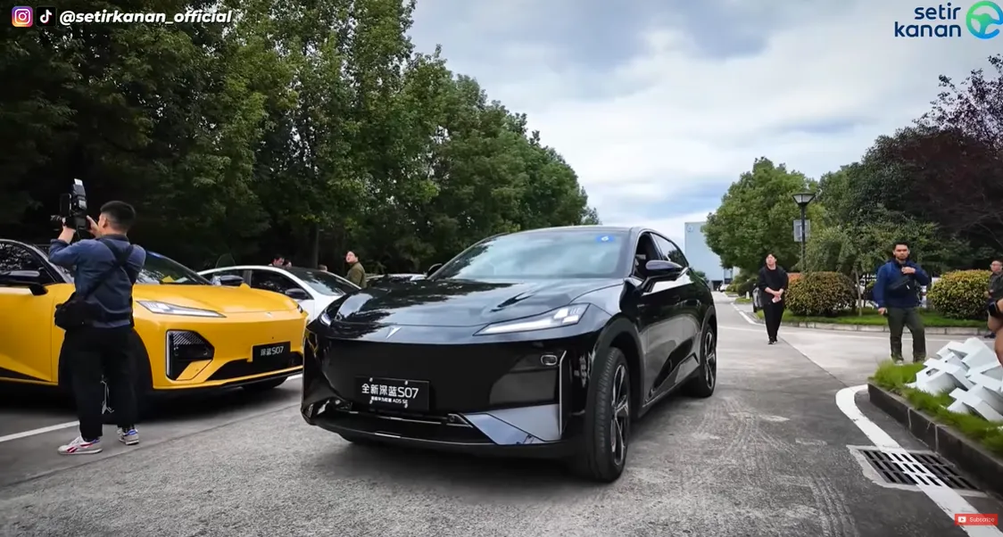 Changan Deepal SO7
Mobil Listrik
SUV Listrik
Changan SO7