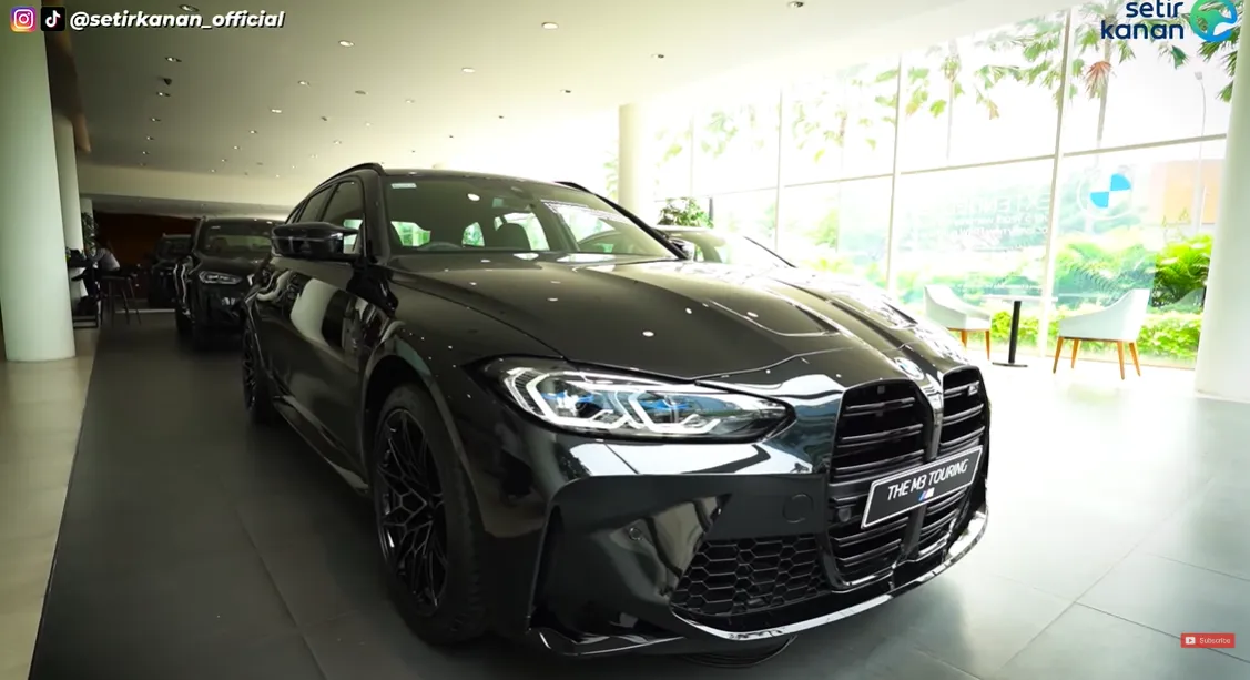 BMW M3 Touring
bmw
bmw m3
ekterior bmw m3 touring