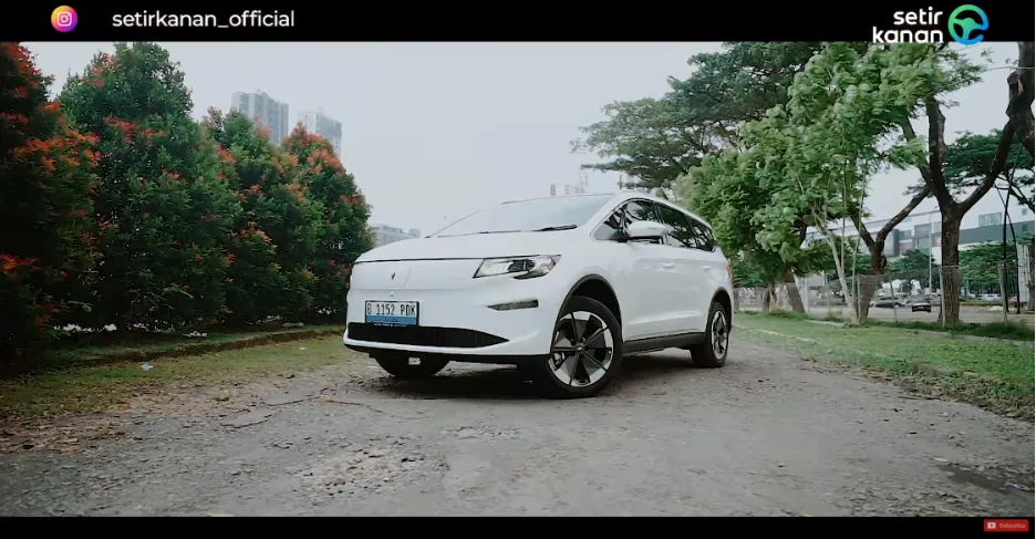 Aletra L8
MPV EV
MPV listrik murah
mobil listrik
mobil listrik murah
mobil listrik keluarga murah