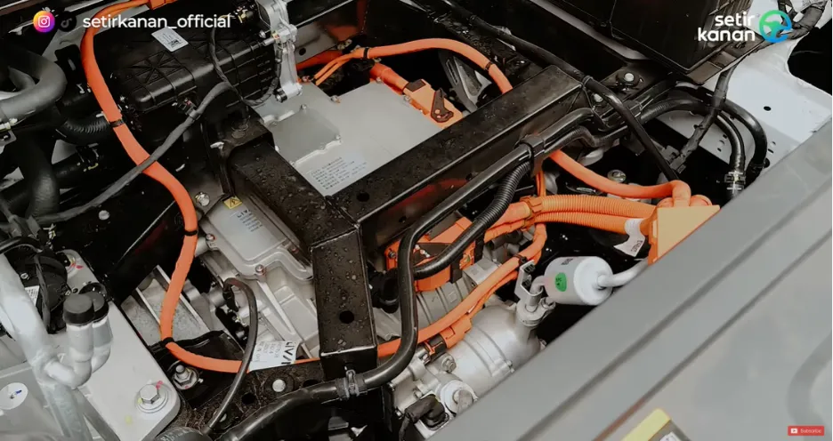 Aletra L8
Livan 8
Mesin Aletra L8
Baterai Aletra L8