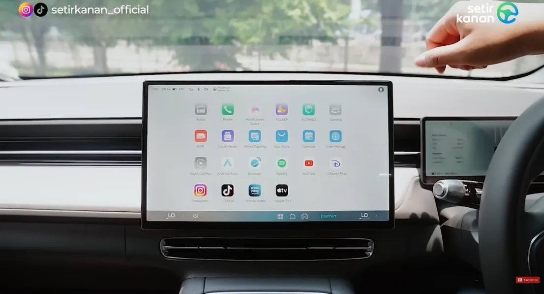 SUV EV
Xpeng G6
Xpeng
suv canggih
interior Xpeng G6