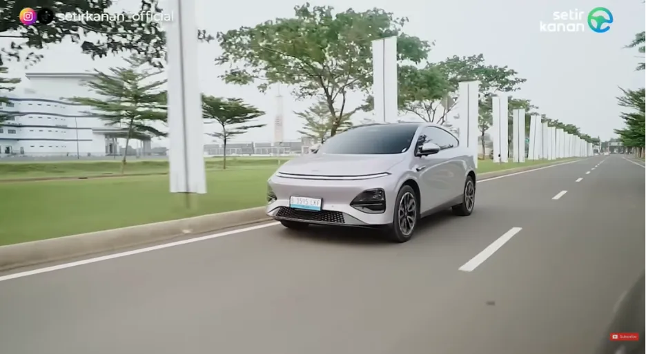 SUV EV
Xpeng G6
Xpeng
suv canggih