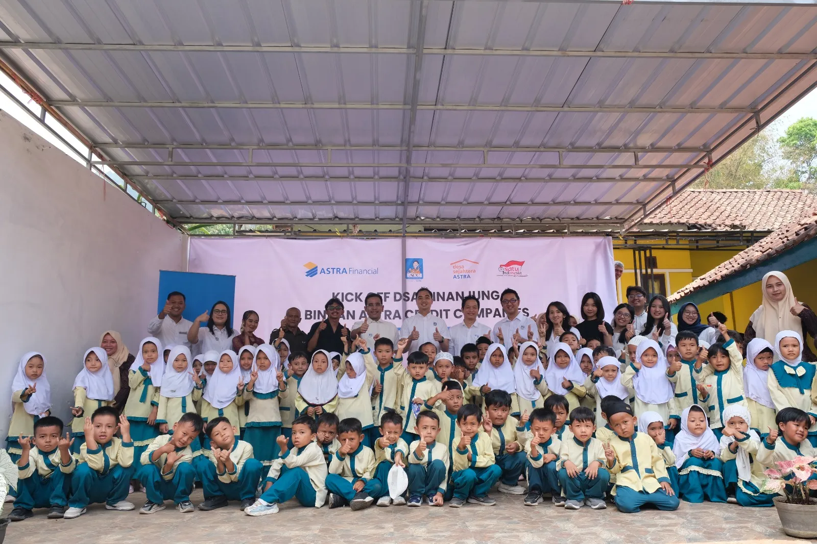 ACC Dukung Pengembangan Desa Sejahtera Astra Cinanjung